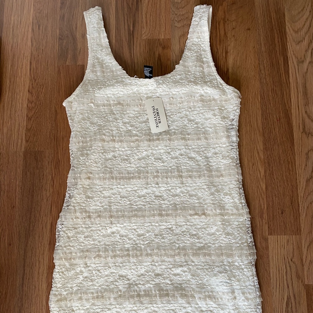 lace body con dress